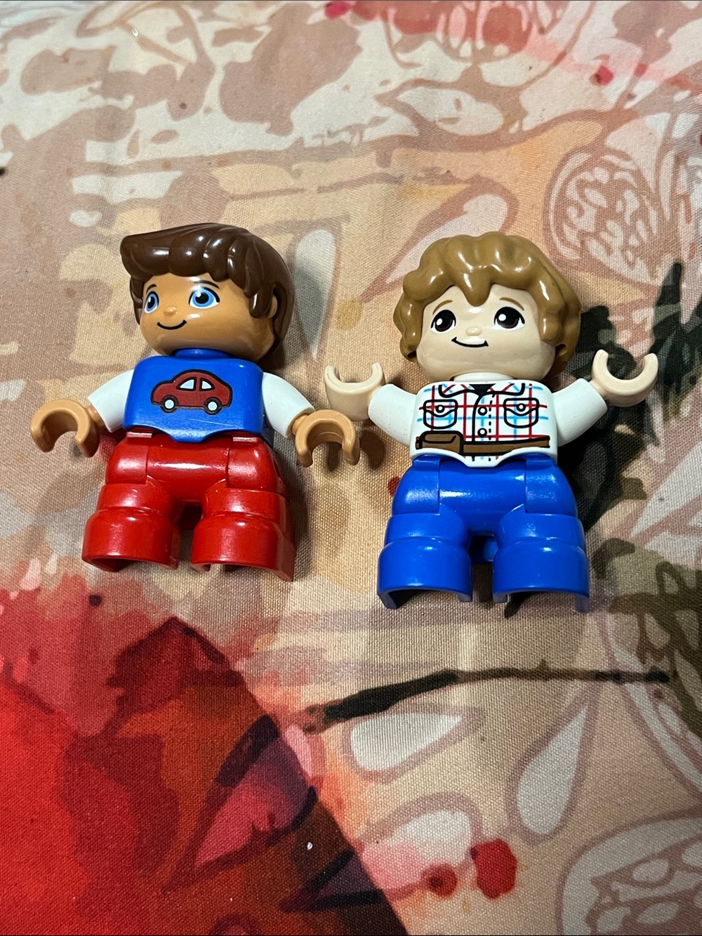 LEGO DUPLO Style Kids Building Figures - Red & Blue Outfits